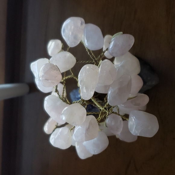 Rose quartz amethyst gemstone tree - Picture 2 of 5